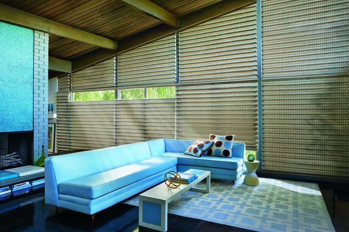 Vignette® Modern Roman Shades near Gresham, Oregon (OR) with crisp lines, stylish colors, and more.