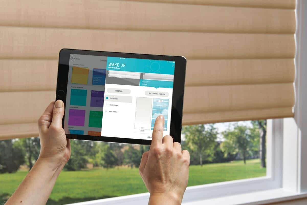 PowerView® Automation near Gresham & Portland, Oregon (OR) with easy control features, intuitive settings, and more.