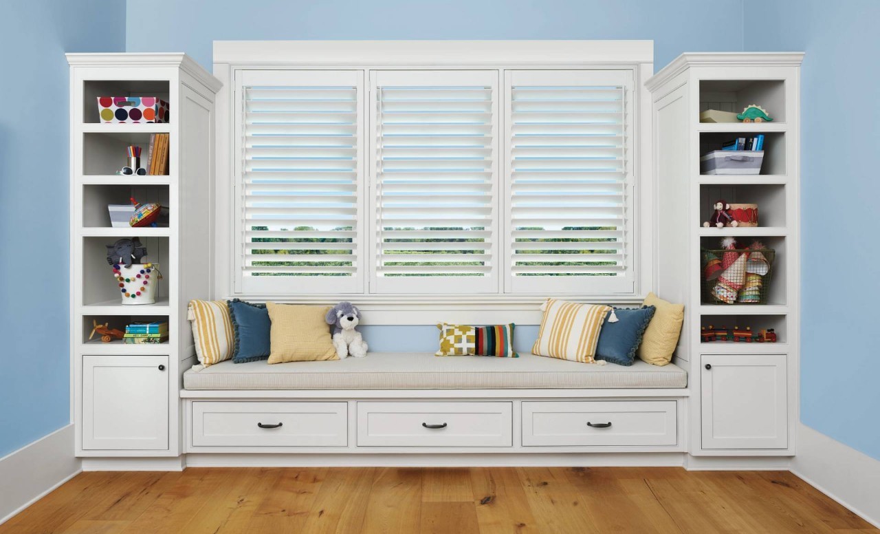 Hunter Douglas Palm Beach™ Polysatin™ Vinyl Shutters near Gresham and Portland, Oregon (OR)